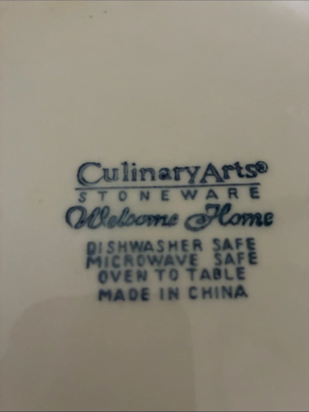 2 Culinary Arts Stoneware Welcome Home Red Hearts Spongeware Dinner Plates
